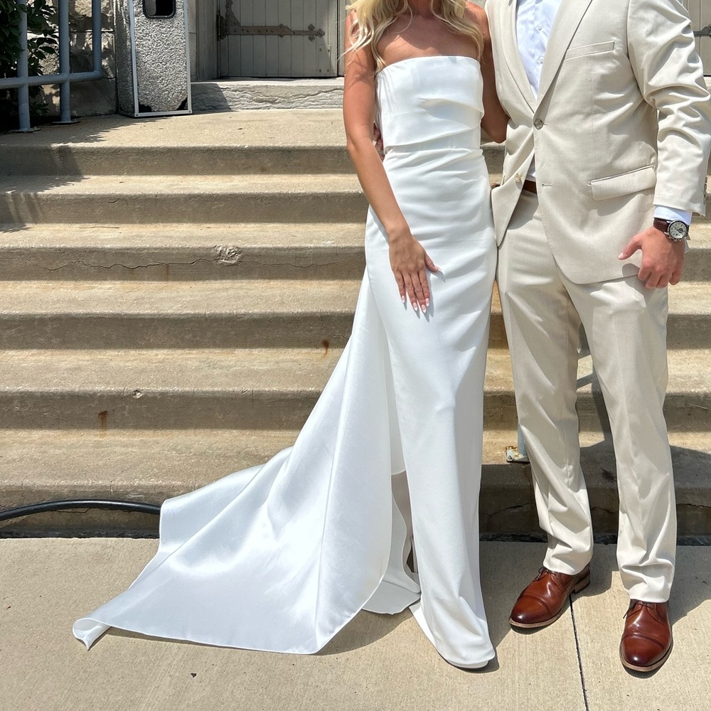 Solace London Kinsley Maxi Dress in Cream